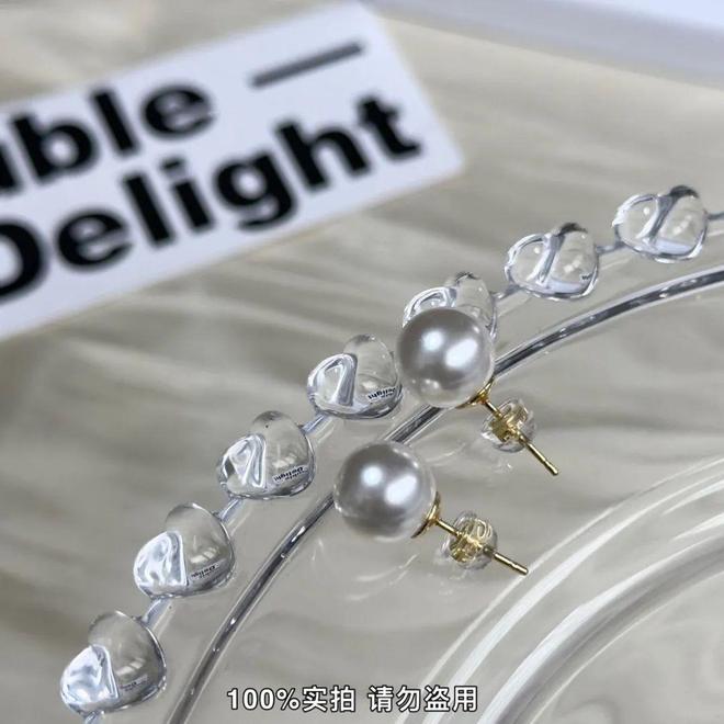 不如均价10元的珍珠耳钉戴不腻！开元棋牌拥有200对耳环但是都(图3)