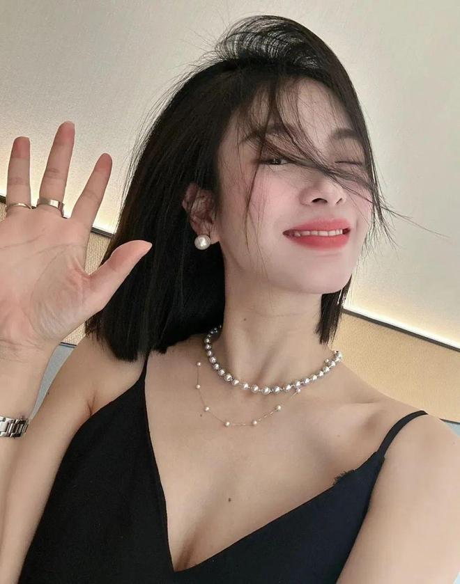 不如均价10元的珍珠耳钉戴不腻！开元棋牌拥有200对耳环但是都(图11)