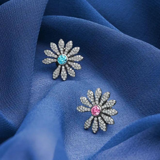 cob  Co联名雏菊耳环曝光铺货了开元棋牌仅需12w！权志龙 x Ja(图2)